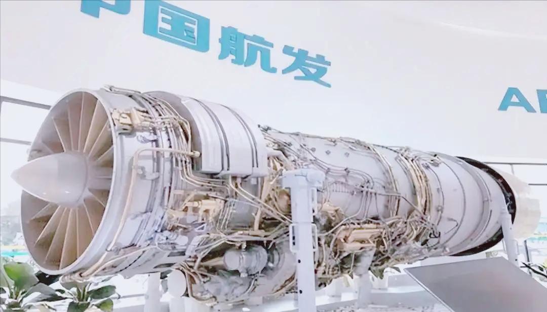 还在鼓吹中国航发落后美国30年？这种跪久了站不起来的论调可以休矣！涡扇-