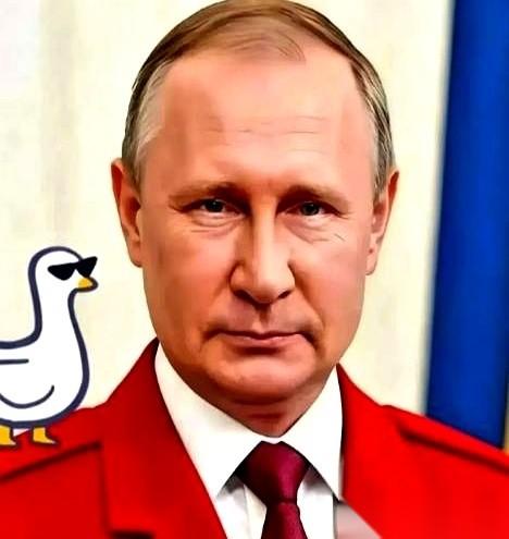 国际油价冲到100美元一桶。日本拿着一张44.1美元的单子，递到俄罗斯面前，要买