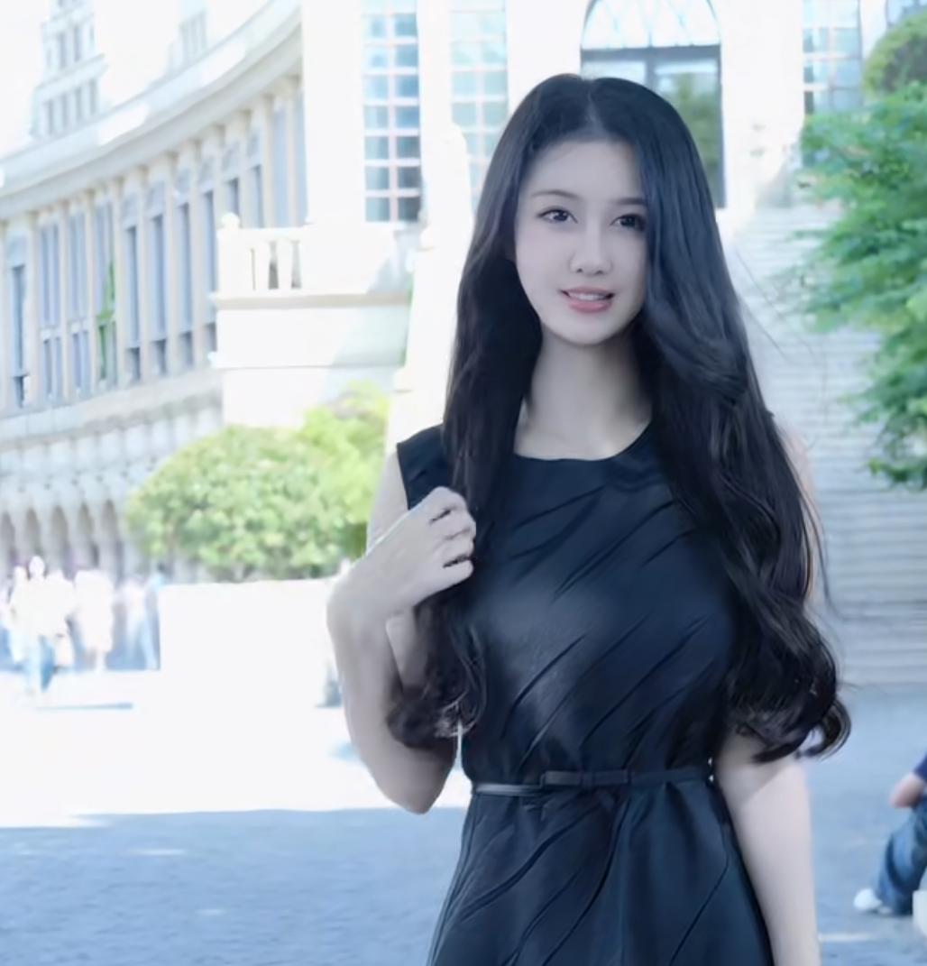 女人名字的秘密叫燕的女人:都漂亮叫惠的女人:很聪明叫婷的女人:都温柔叫娜