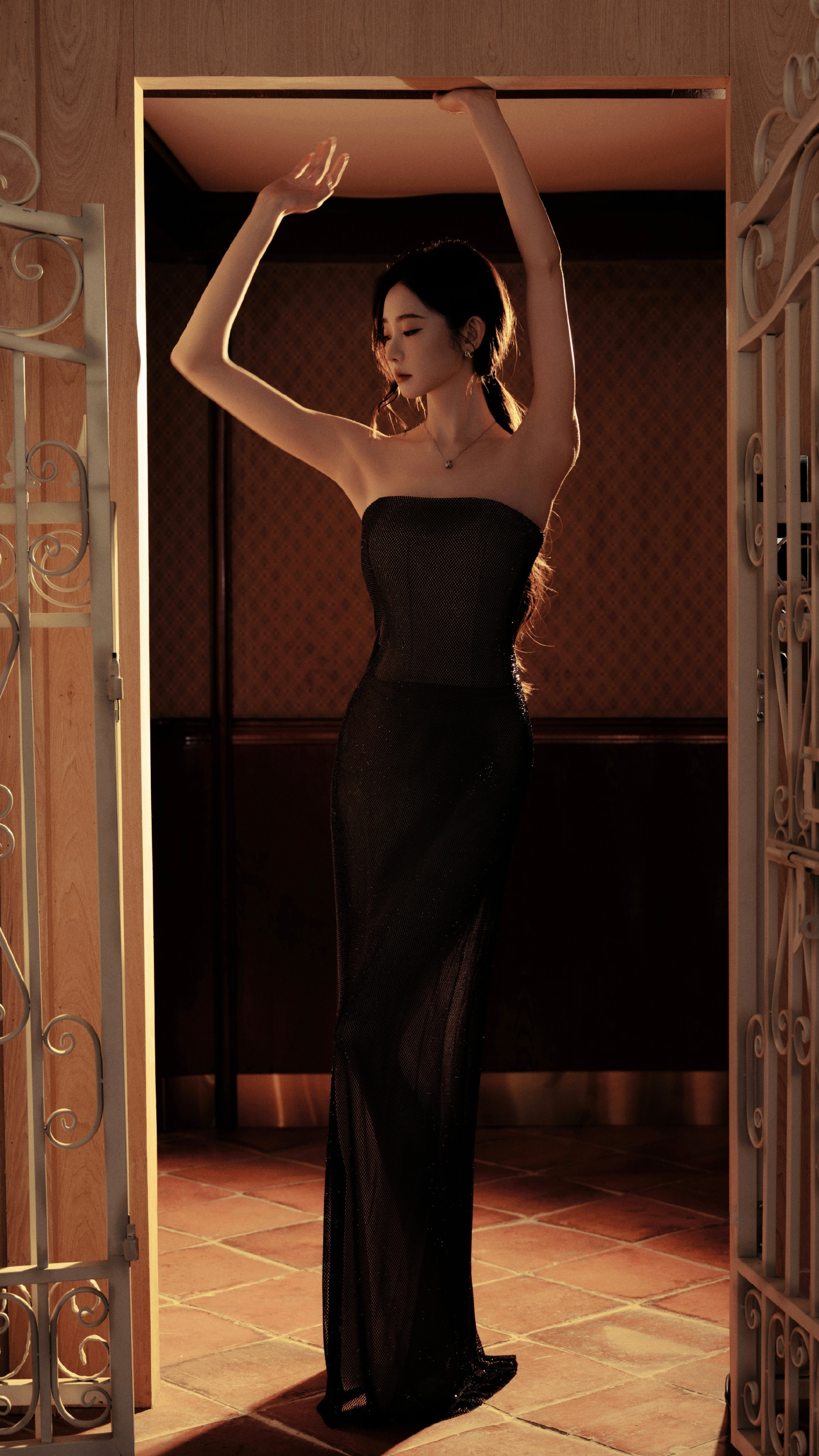 张艺凡的出厂设置里有饭撒吧张艺凡自带饭撒天赋！路演搭配BGM甜度拉满，还带动全员