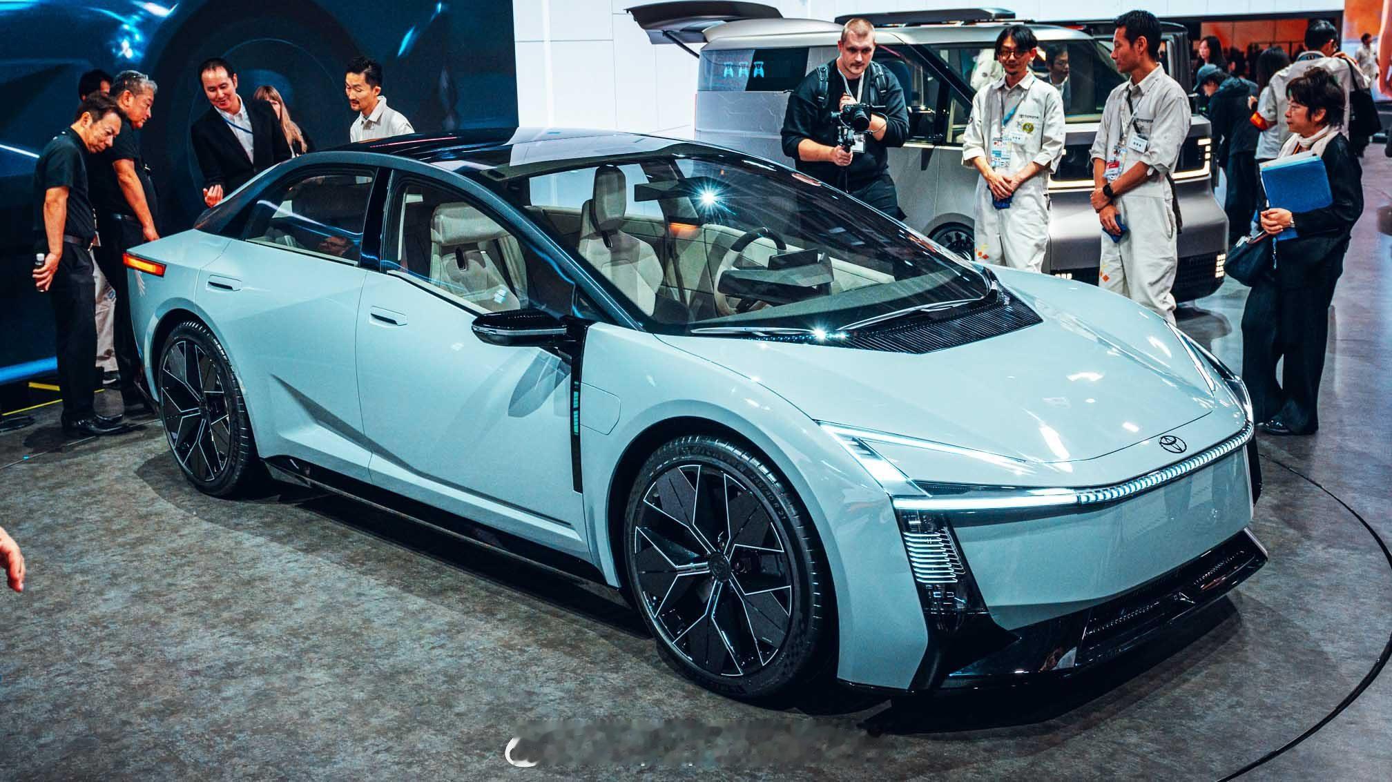 丰田全新卡罗拉还挺好看啊我与汽车的日常​​​