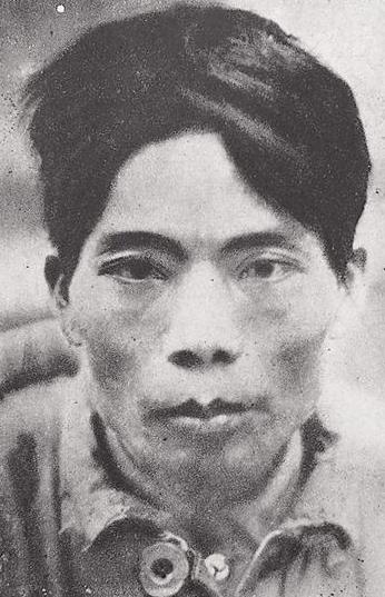 1932年，琼崖红军独立第二师师长王文宇，与国民党军打了好几个月，子弹被打光，粮