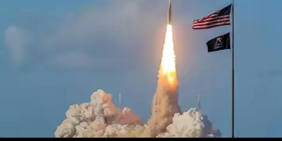 据国家报报道，奥赖恩号飞船在驶向月球的30小时后，四名乘员竟在太空中公开承认内心