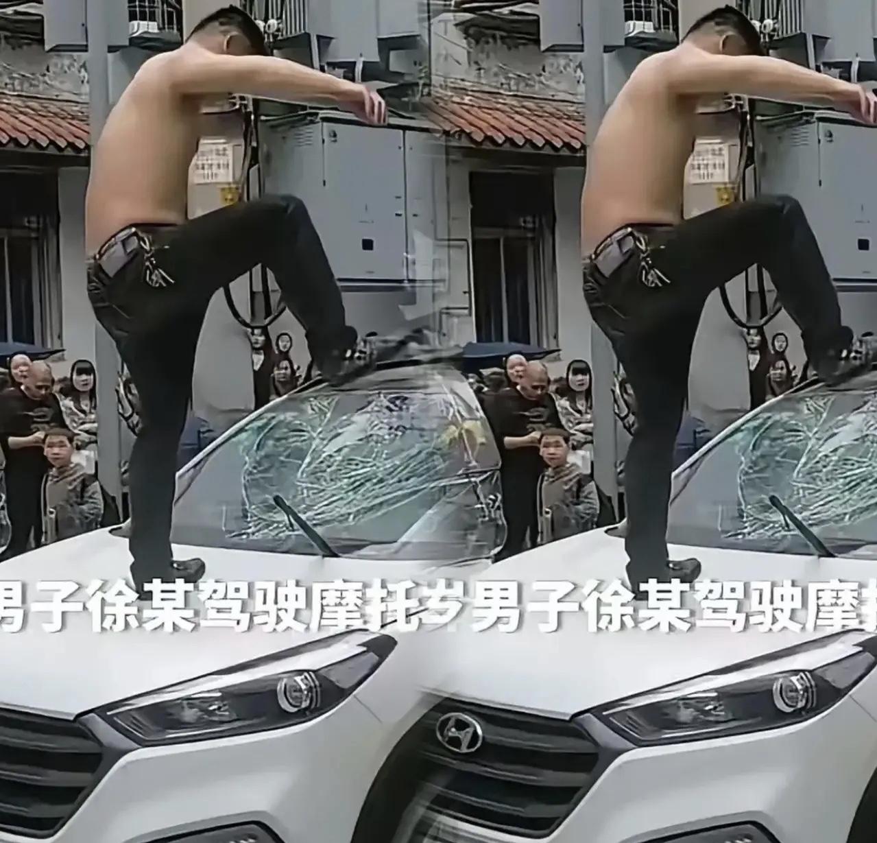 被人骑车顶疯狂砸车，车主却稳坐不动，是怂还是顶级清醒？家人们，四川阆中这事儿