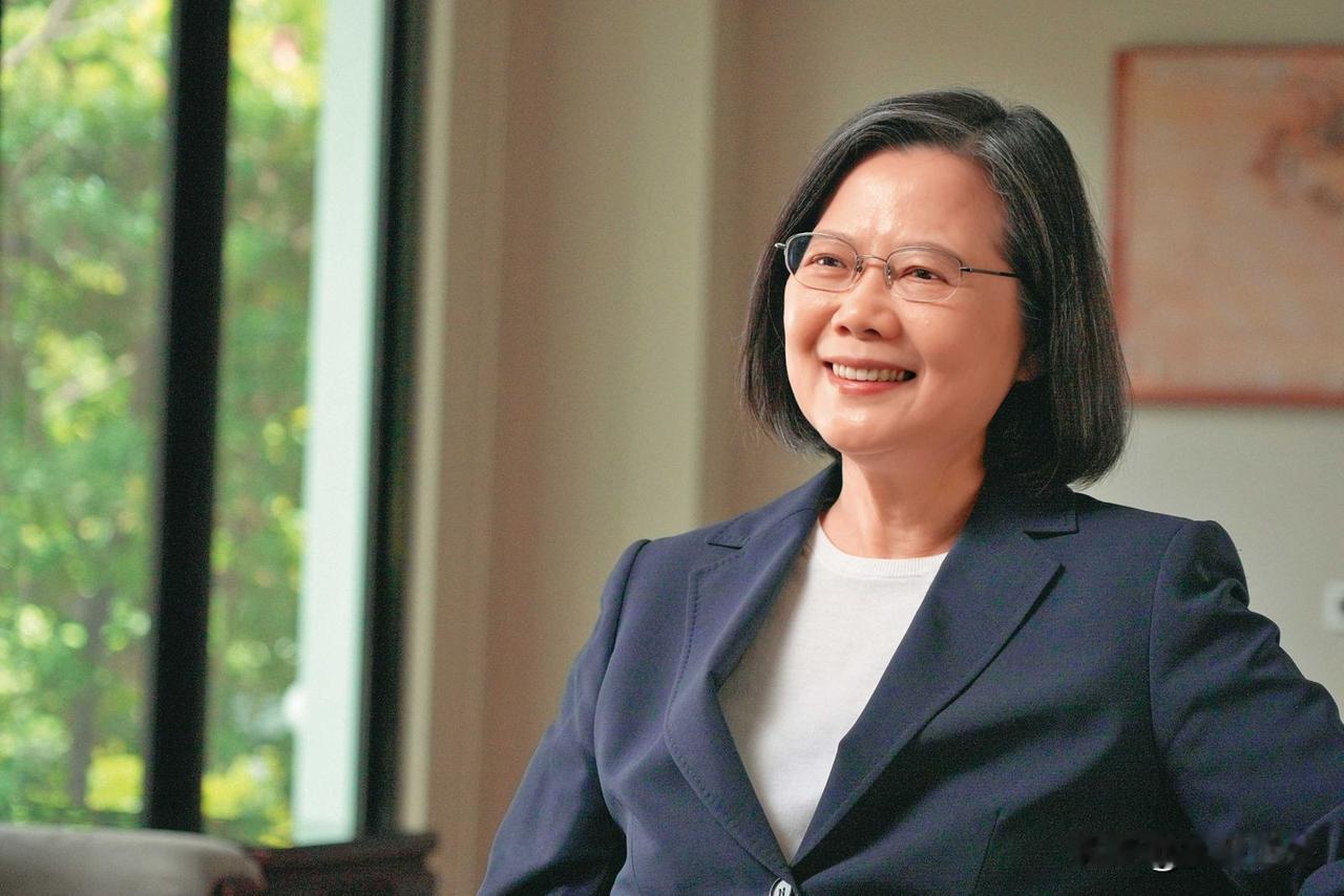 蔡英文还要去英国现在蔡英文在立陶宛，接下来去丹麦，然后去英国有意思的是，她没