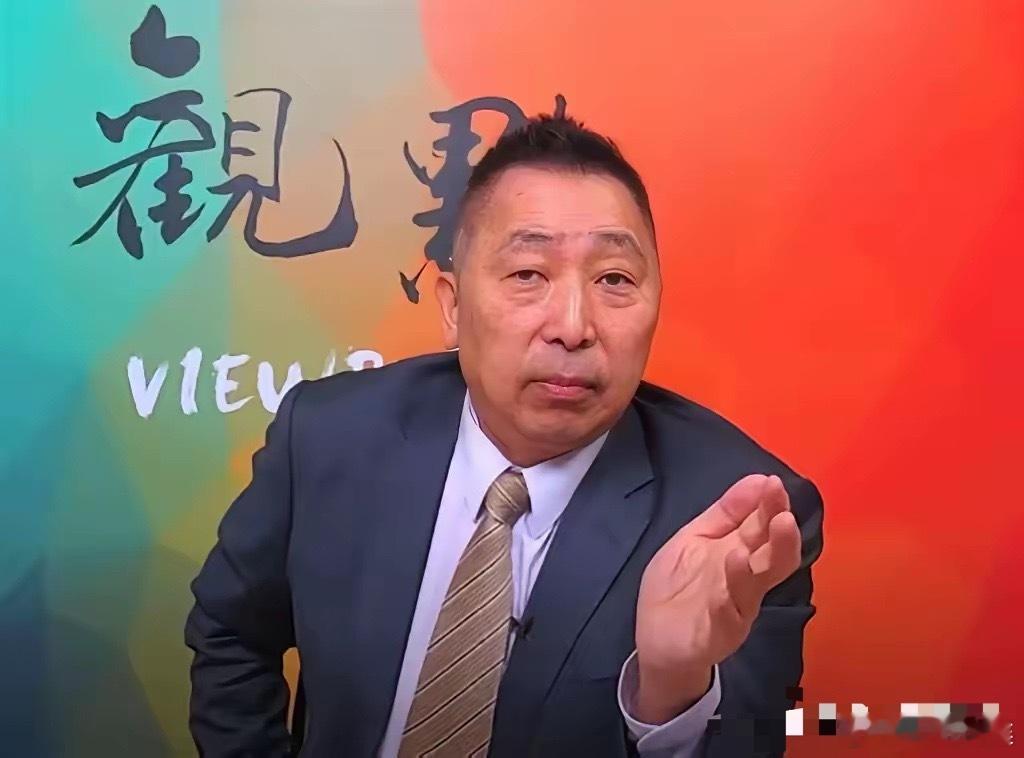 台湾名嘴唐湘龙说：大家发现没有，美国要吞并格陵兰岛，这么没有底线的行为，俄罗斯应