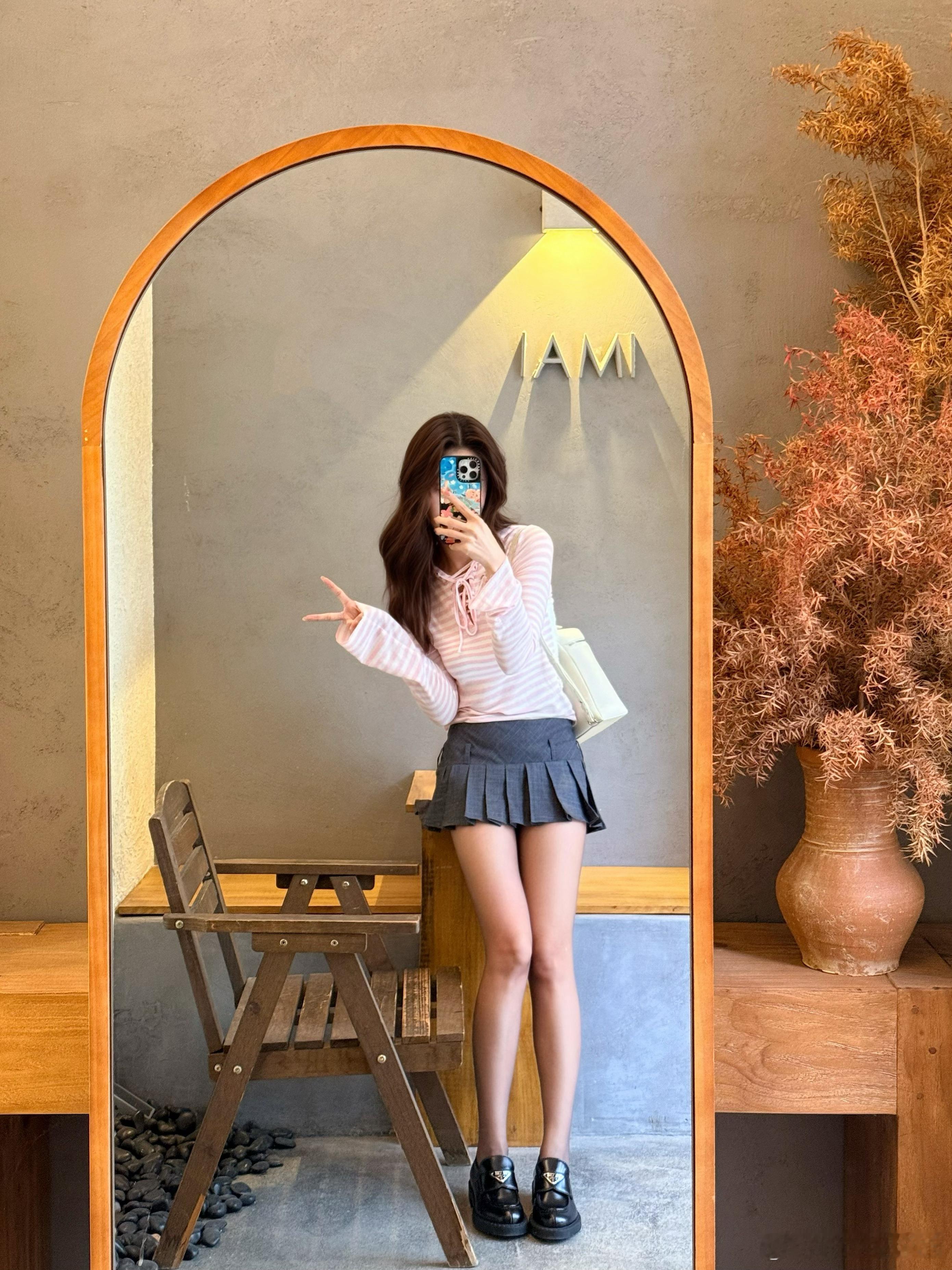 你不用问了，我真的不冷[吐舌头眯眼睛笑]OOTD穿搭分享女生穿搭​​​