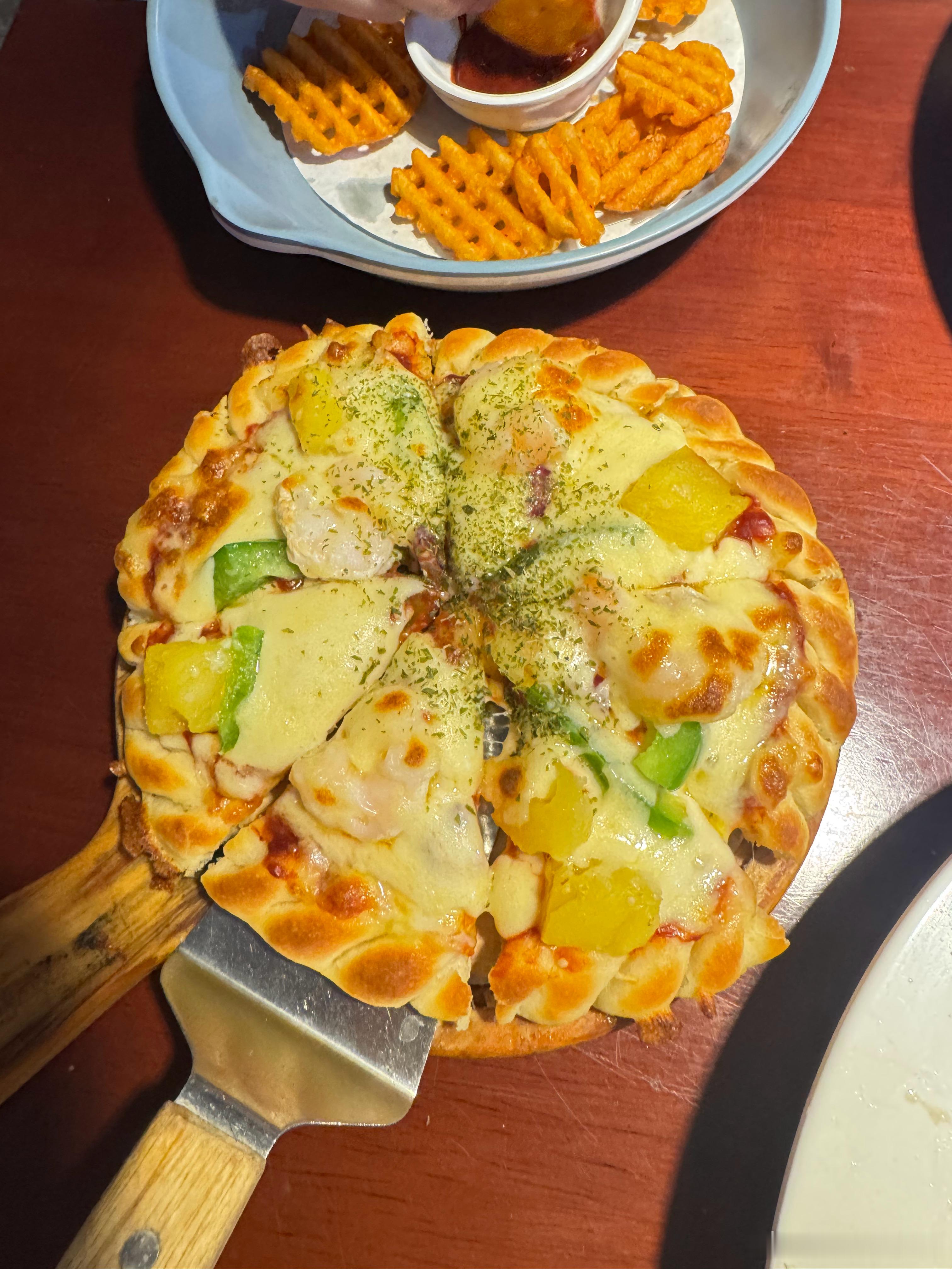 是谁馋😋了？是我。我把意面都给对面那小子了，[滑稽笑]。​​​