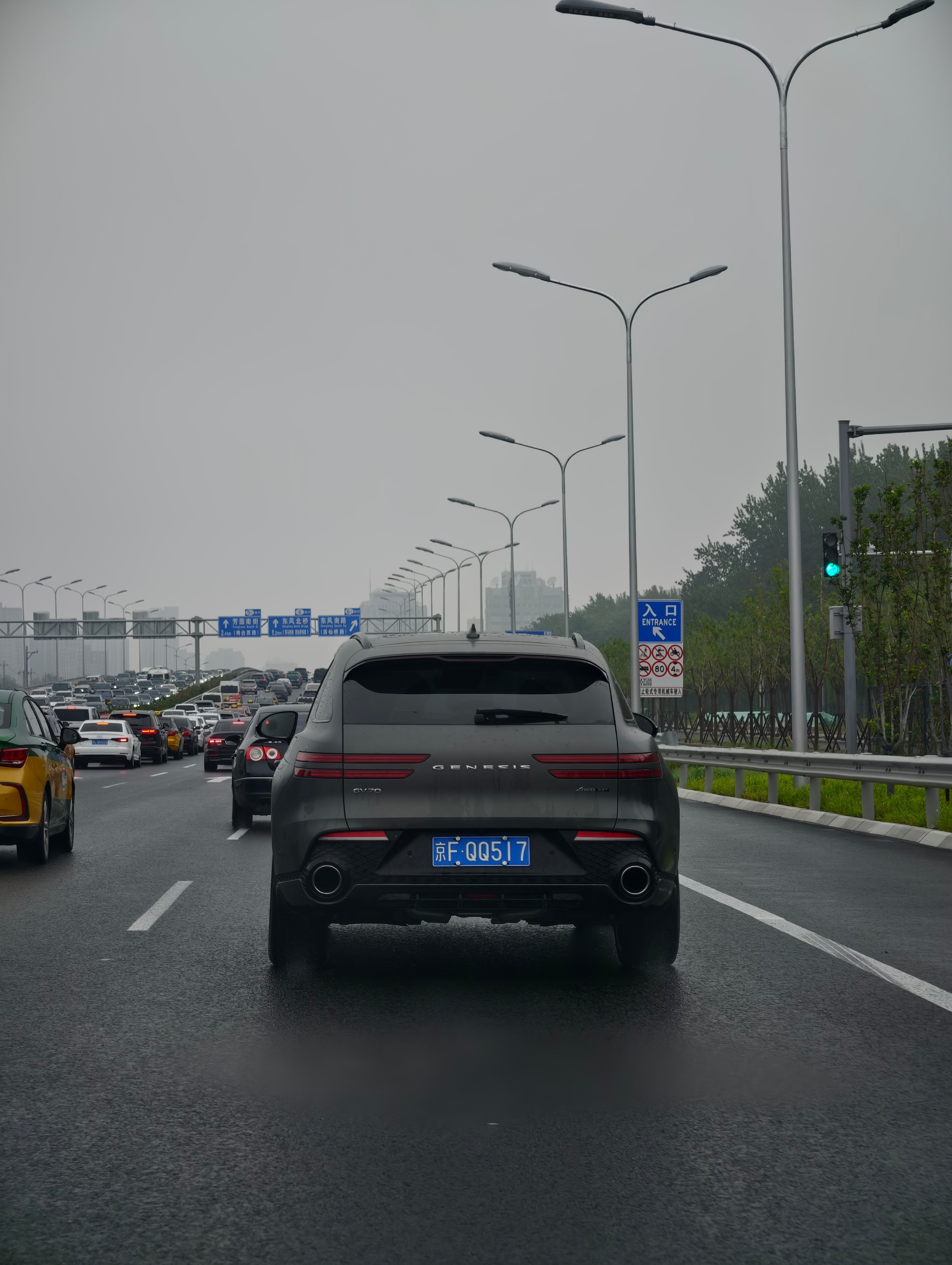 国籍放一边，设计是相当帅的～你的下一台车​​​