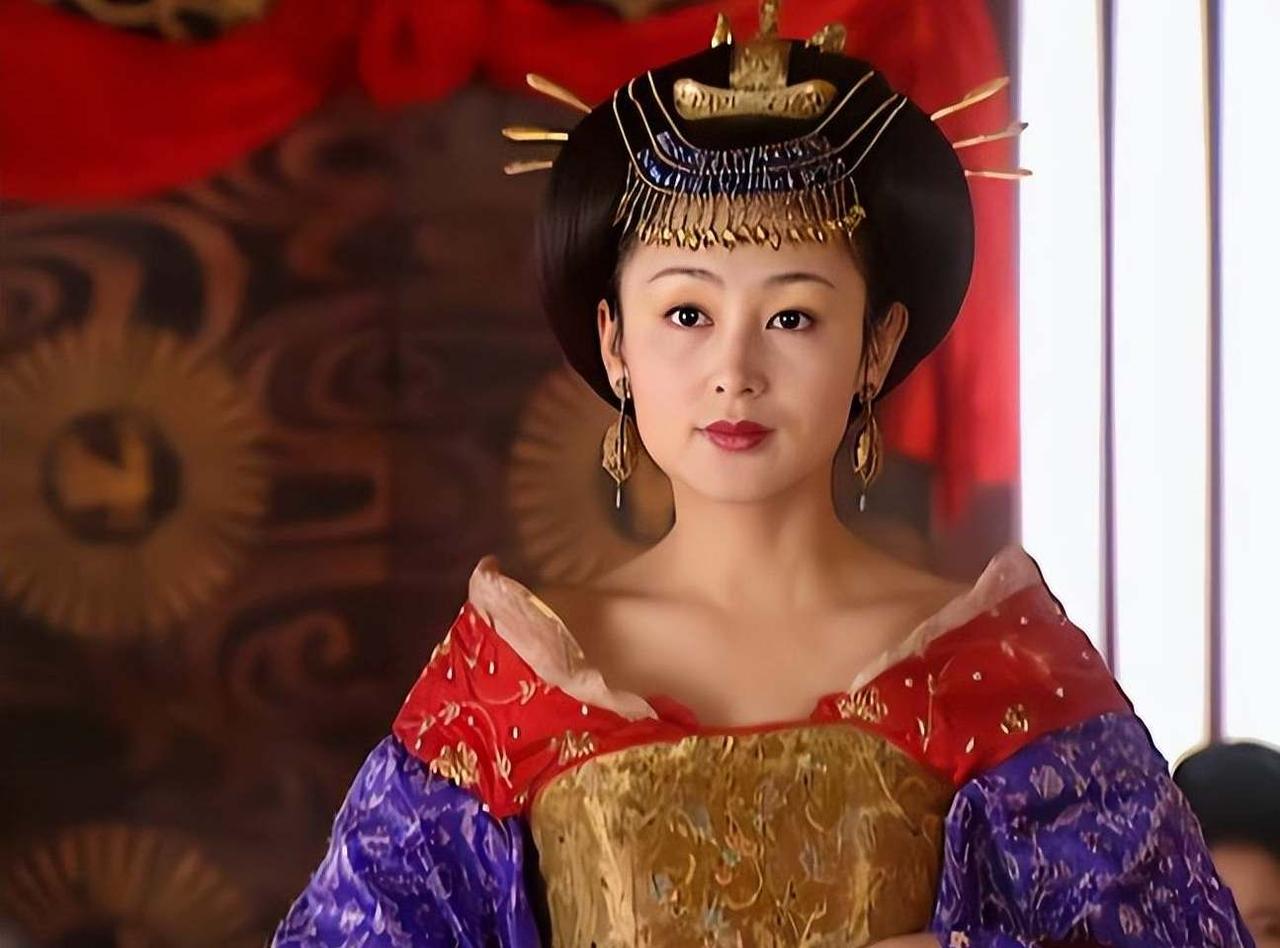 由于太平公主是武则天的女儿，很多人以为她在武则天当皇帝的时候，就已经权倾朝野。