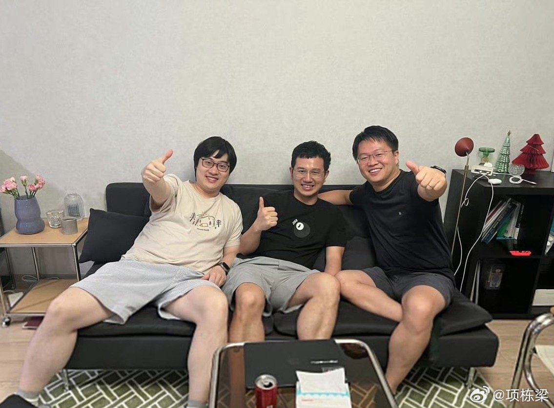 外媒报道，近日Manus创始人肖弘被限制出境这个消息并不让我意外，真正让我万万