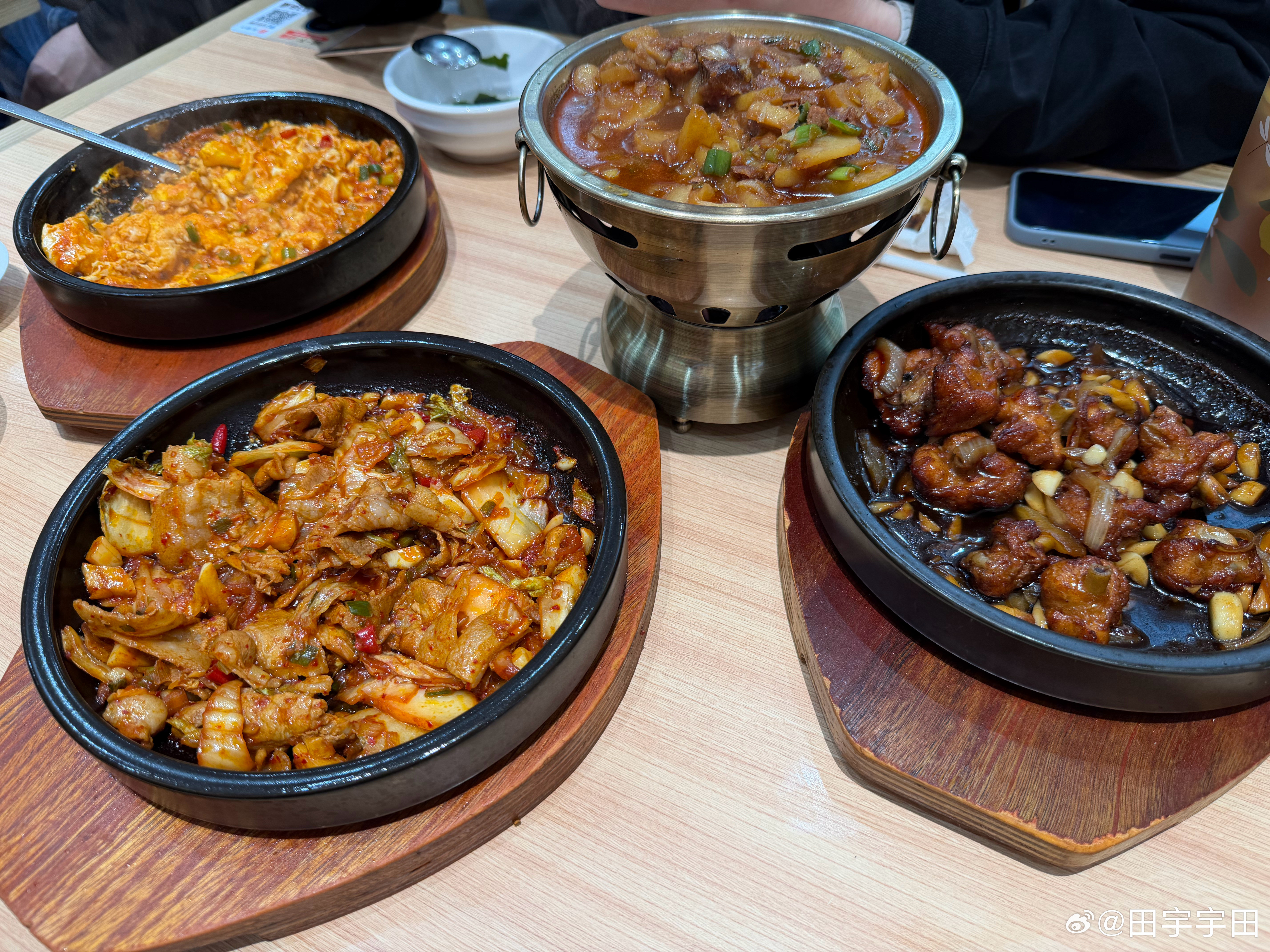 四个菜一百味道也还算不错预制菜天花板北京