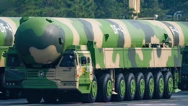 如果东风41发射后经过别国领空，就不担心被打下来吗？这么说吧，一旦东风41发射出