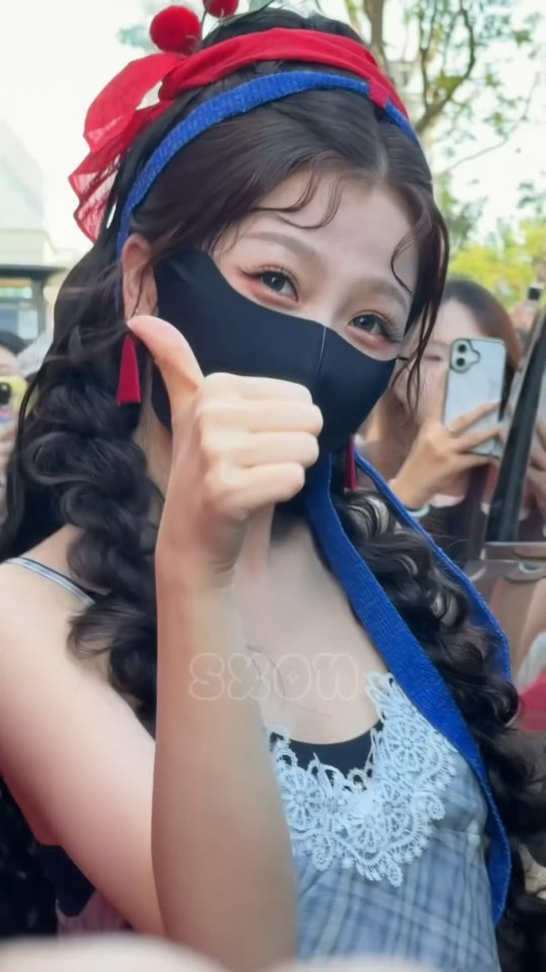点赞这个每天上班下班笑眯眯的宝宝虞书欣​​​