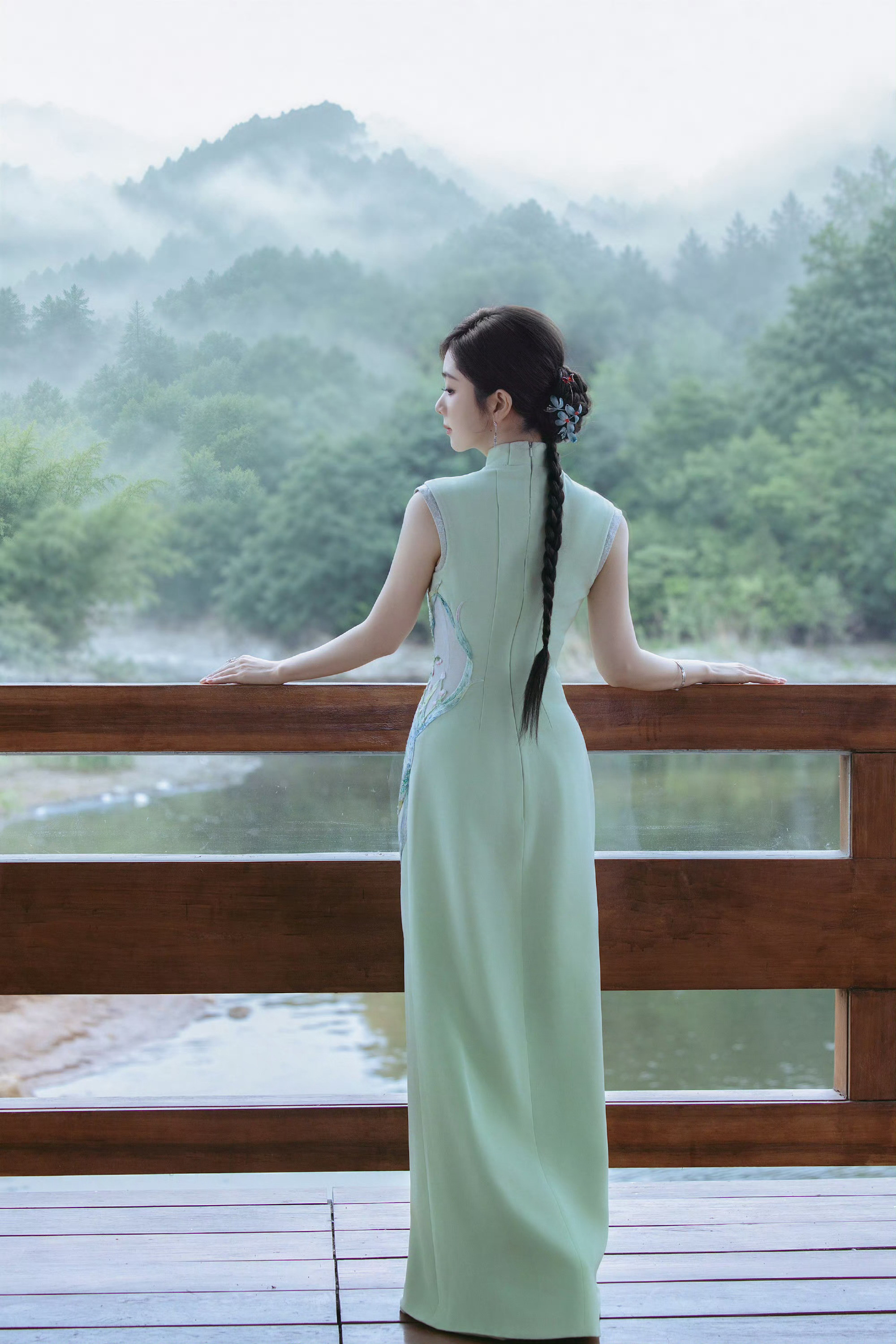 央视镜头下的谭松韵好美是的是的，我们谭松韵超美的