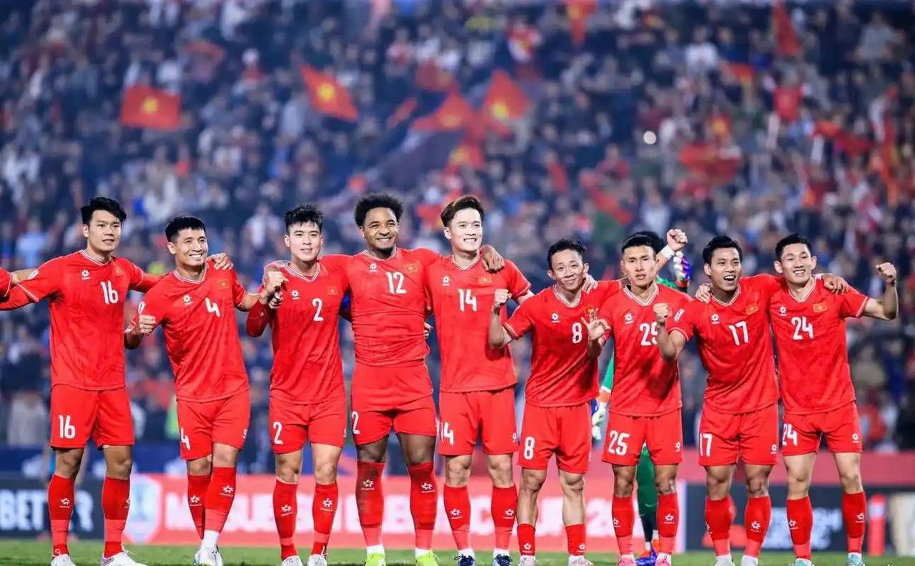 越南球迷意难平，不仅因为0：3国足，更多在于以下四点： 第一，赛前的越南队不