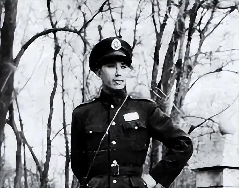 1947年5月，国军整编74师覆灭，华野俘获了近2万战俘，改造历时三年，阻力重重