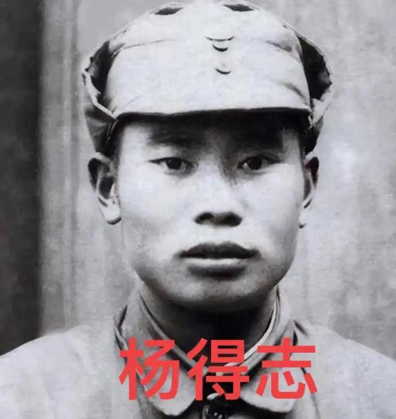 1939年，八路军缴获一门“木头炮”，战士们都很嫌弃：“小鬼子穷疯了，拿木头糊弄