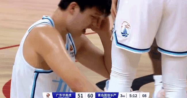 NBA对抗和CBA有什么区别，杨瀚森回答美国记者一针见血：对抗比较文明；恕我直言