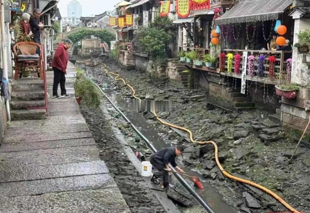 注意注意，这段时间绍兴部分区域在清洗河道，有些美照是拍不了了。绍兴