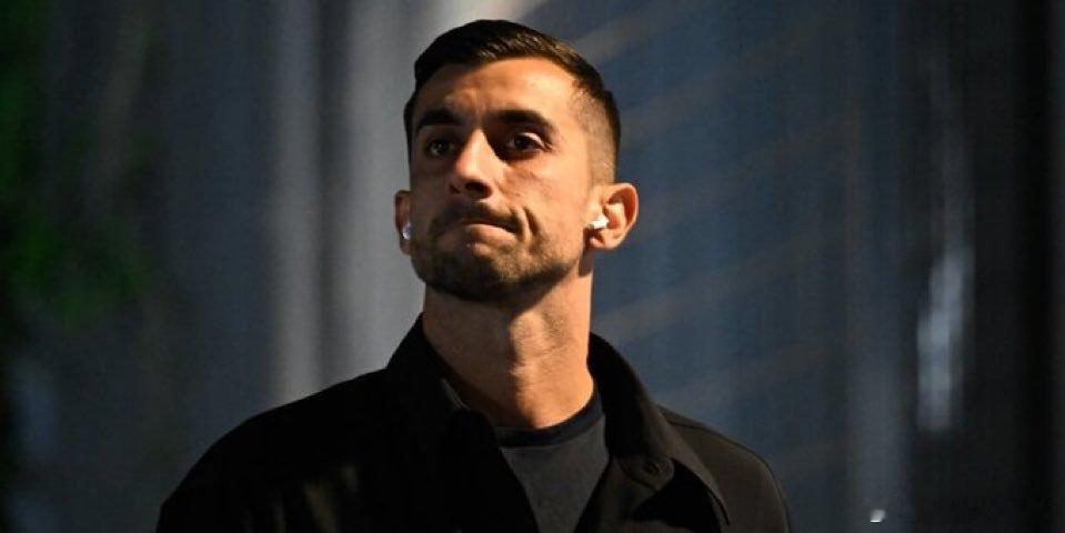 都灵体育报：最后是科莫利做出的最终决定，他不希望在冬窗放弃佩林。原因在于佩林在更