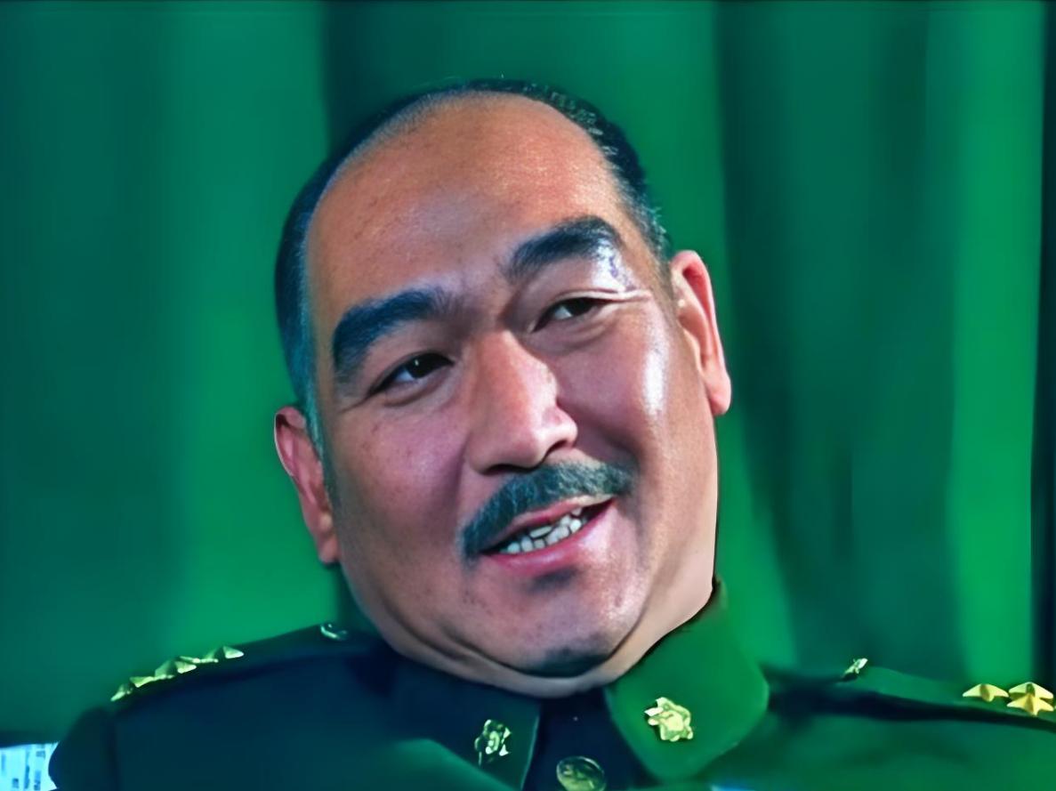 邱清泉为何说徐州“剿总”刘峙为“胆小如鼠”，还说他是“猪将军”？看看在黄百韬第七