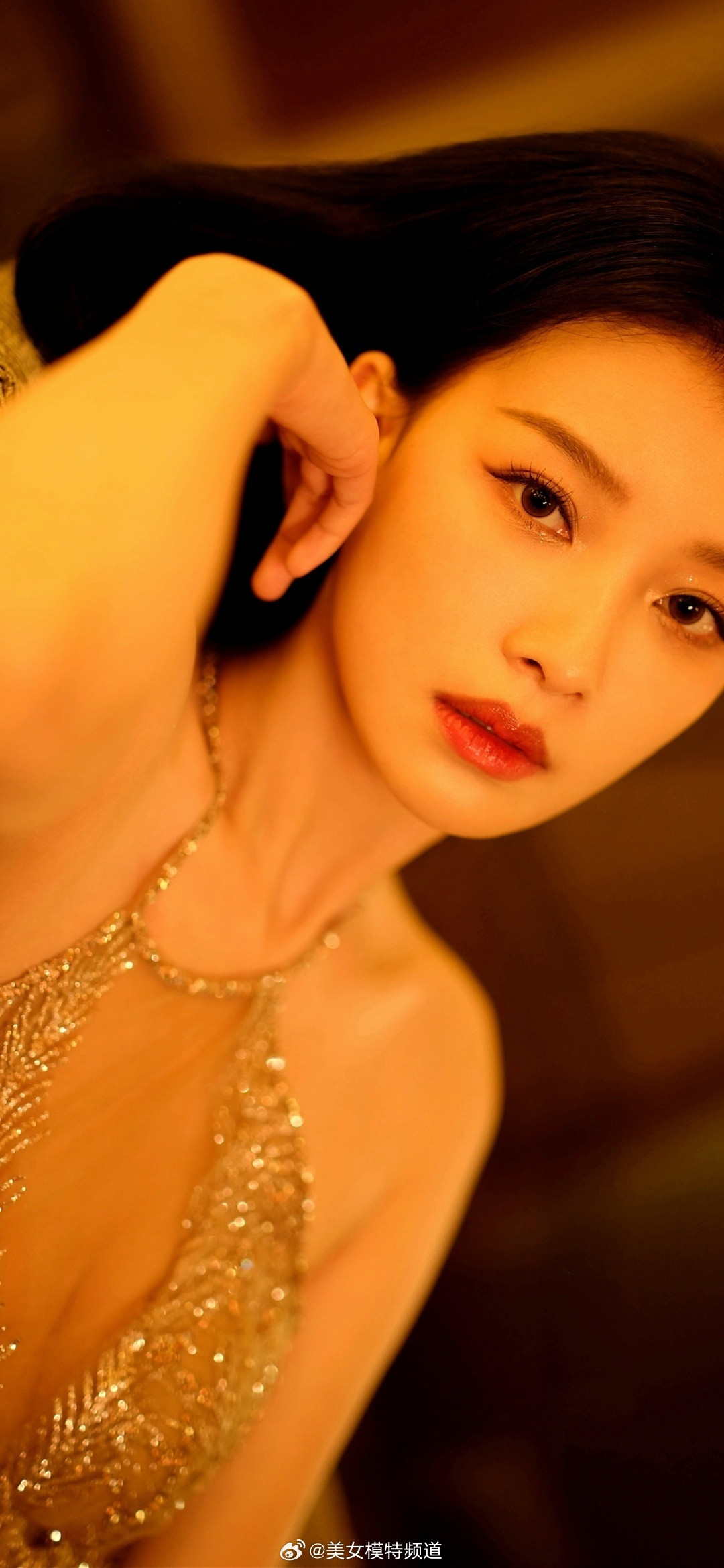 孙怡轻盈纱裙曼妙写真