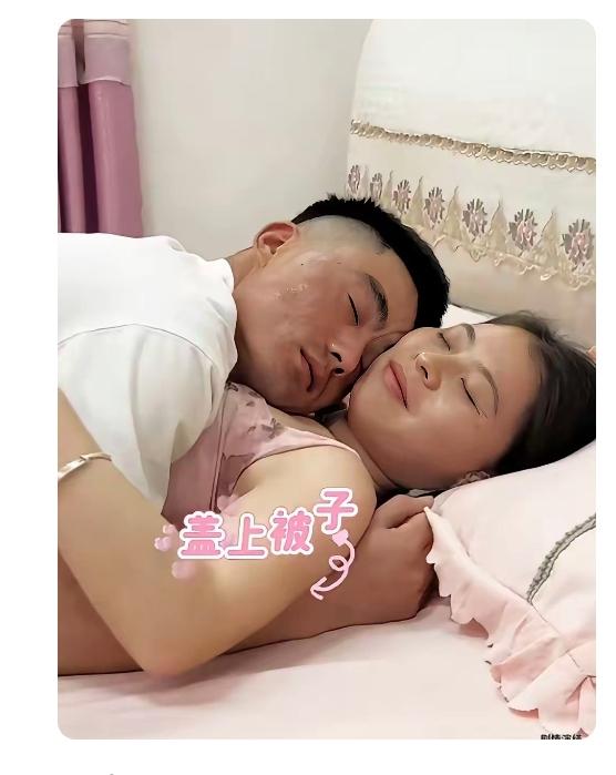 都说久别胜新婚，丈夫出差半年回来却心有余力不足？当今男人累呀！妻子用心来抚慰！相