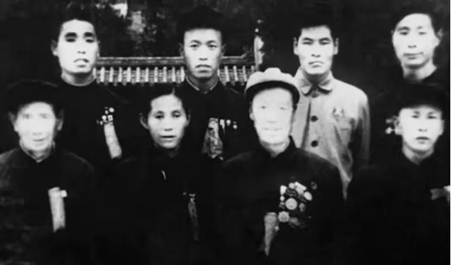 1959年，国庆前夕，河南林县的县领导们焦急地觉都睡不着。中央领导要找人。这个人