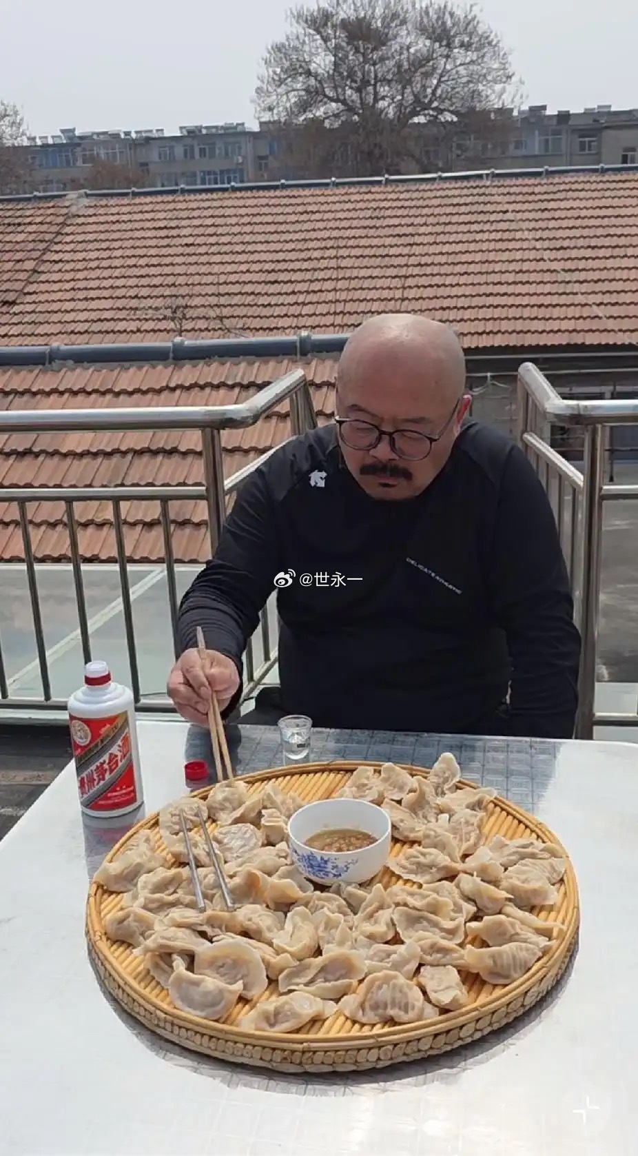 一个中年男人的早餐，这分量放全国能算什么样子的水平？