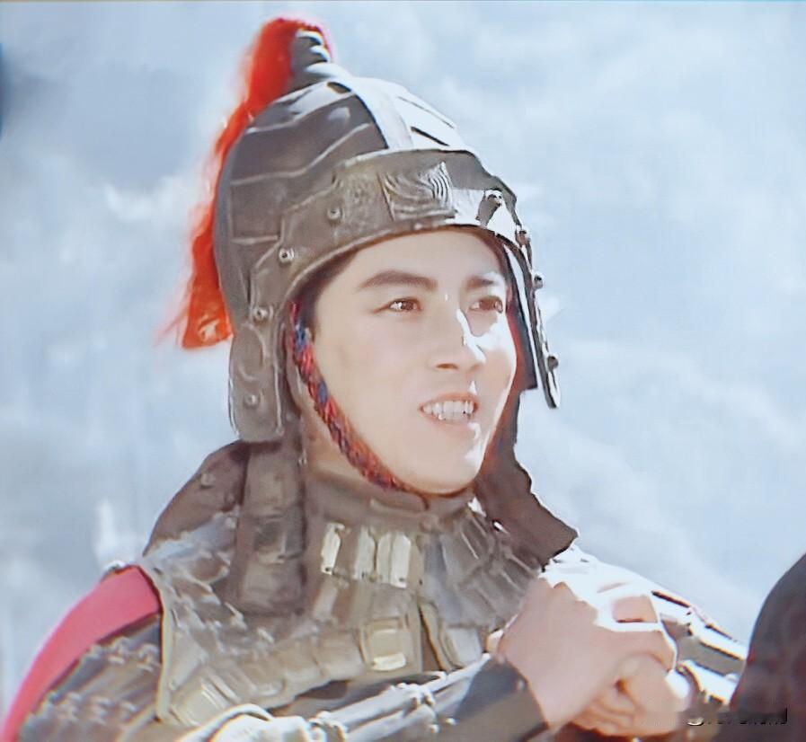 公元203年，含着金汤匙出生的“天之骄子”——姜维。他爹姜冏为了掩护太守撤退，死