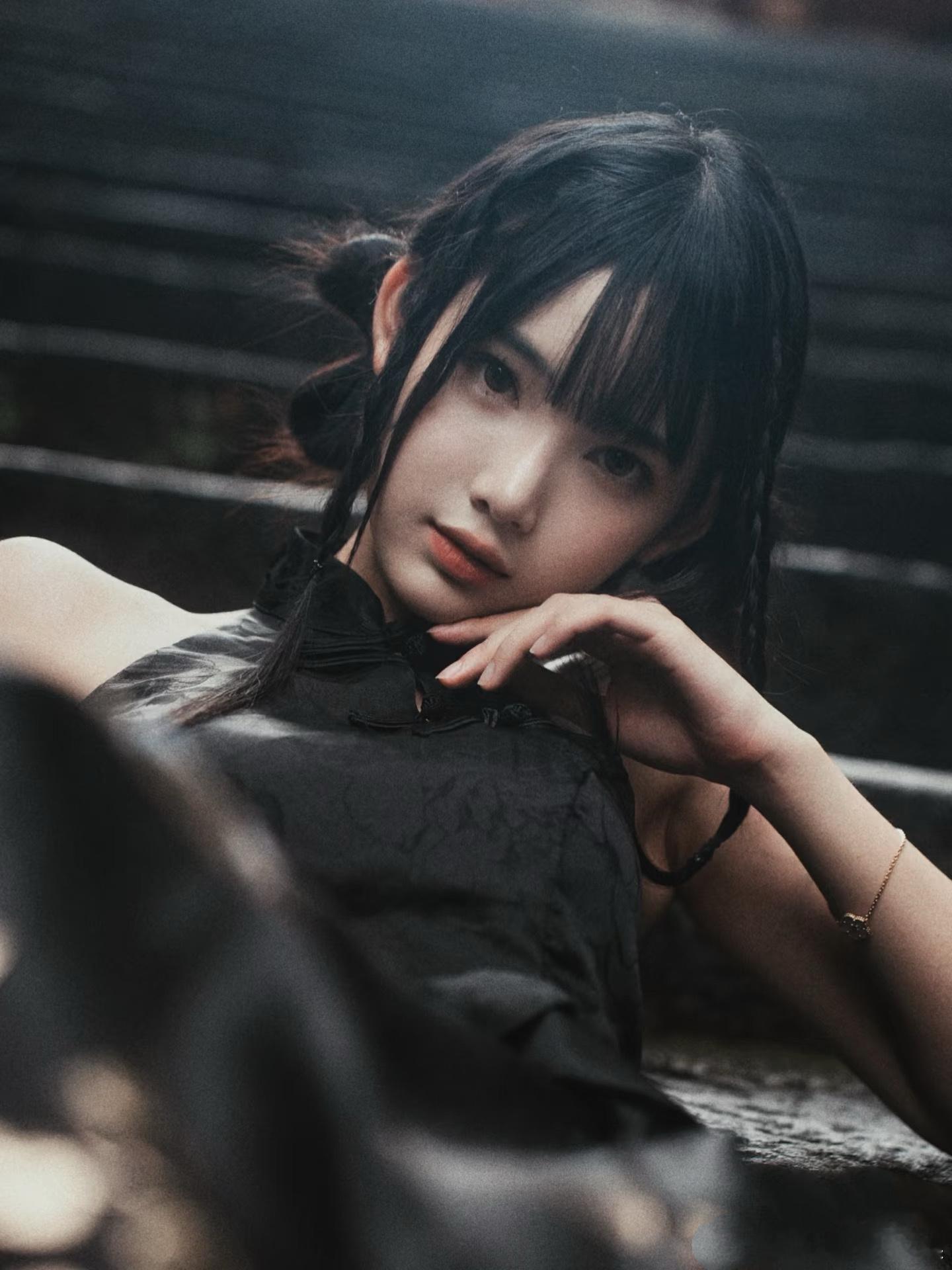 林俊杰官宣恋情林俊杰女友七七颜值林俊杰女友是网红annalisa77，美照经常