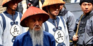 🐰1895年，58岁的张之洞身体抱恙，下属赵茂昌送来的几根人参。张之洞