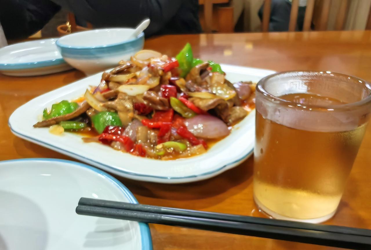 今年的中秋节，我和孩子就在扬州，过了一个平平淡淡的节。没有看中秋晚会，没有吃月