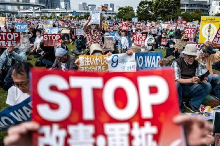 法媒:对日舆论反制，中国借东京审判批日本军国主义！5月4日，法新社报道:“中