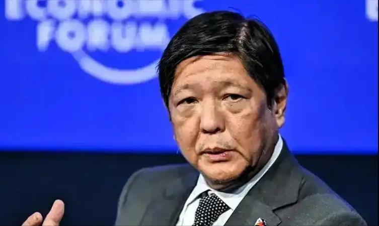 抢地盘，菲律宾直接闹到了联合国。 7月31日，菲律宾厚着脸皮，把黄岩岛的所谓
