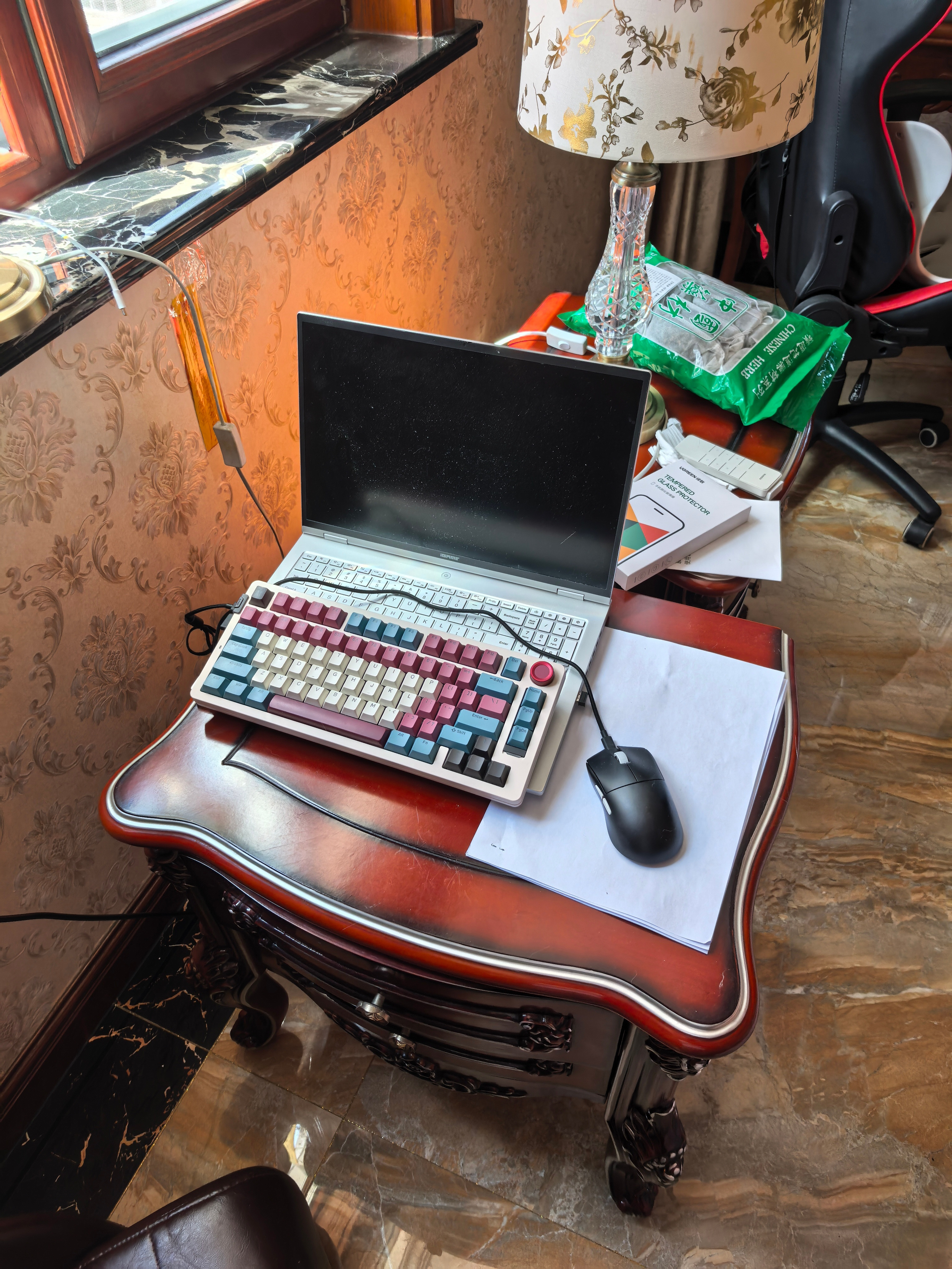 非常憋屈的电竞环境