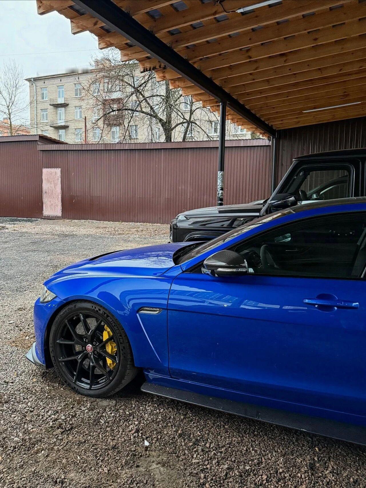 据说全球只有15辆的捷豹XESVProject8Touring！豪车超跑