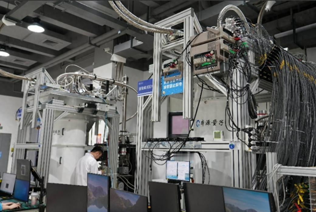 西方媒体：中国简直“反人类”，美国死守的技术，被中国直接反超中科大潘建伟团队