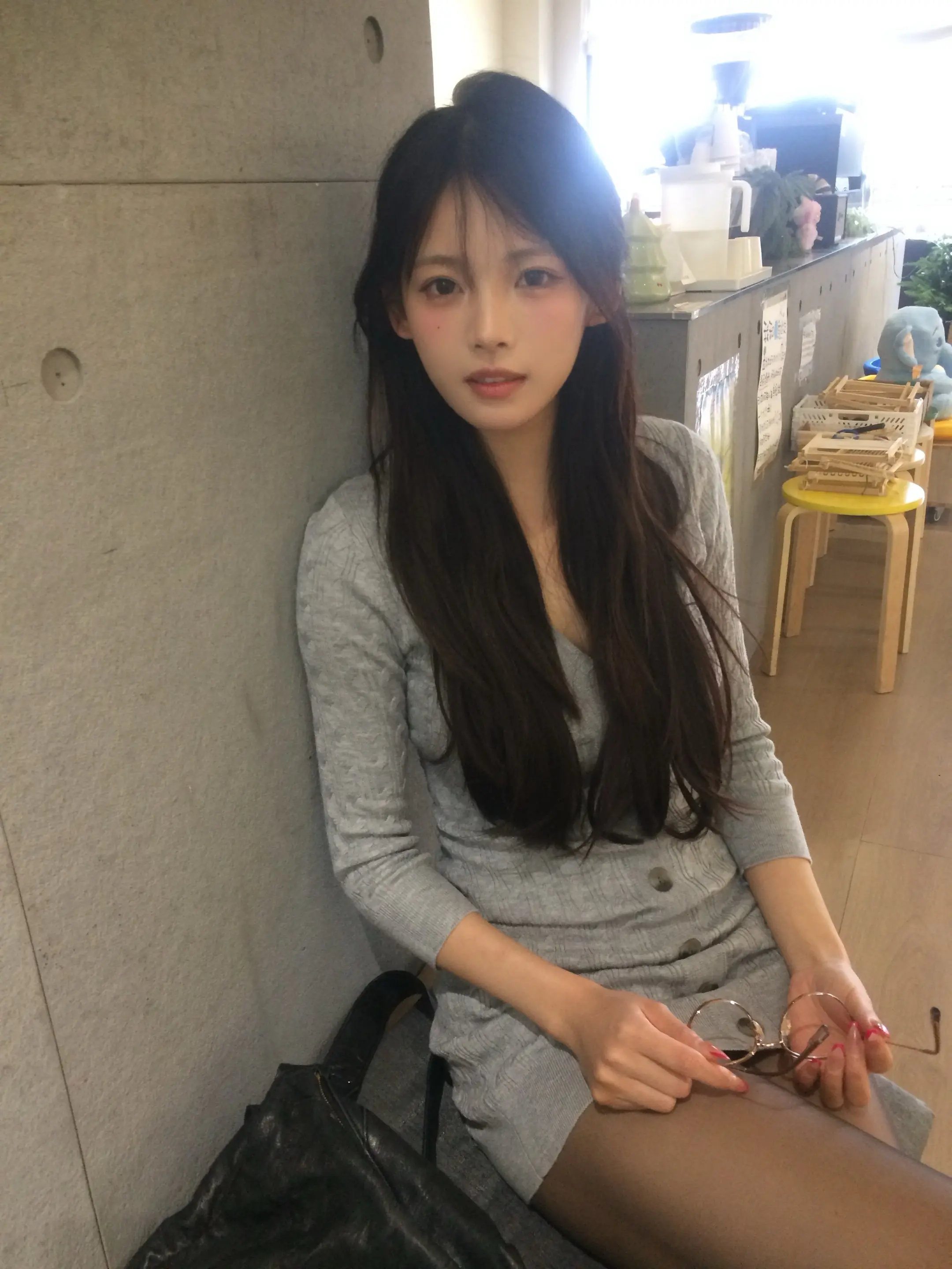 好奇怪 我们认识吗