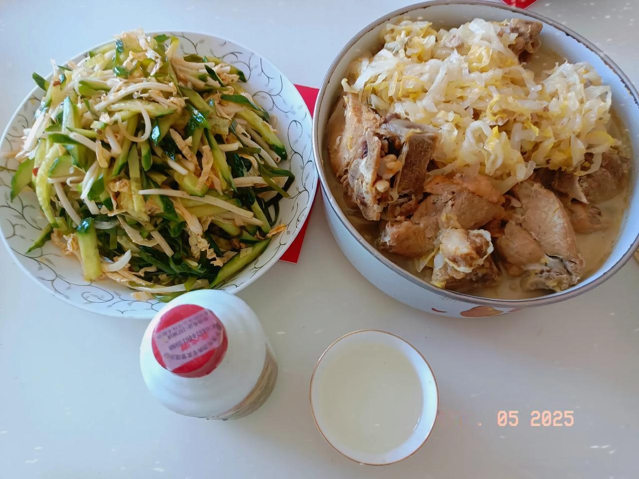 糖尿病20年，靠技巧小酌，血糖不发飙。我检验多次，搭配喝，血糖还挺友好。昨晚晚
