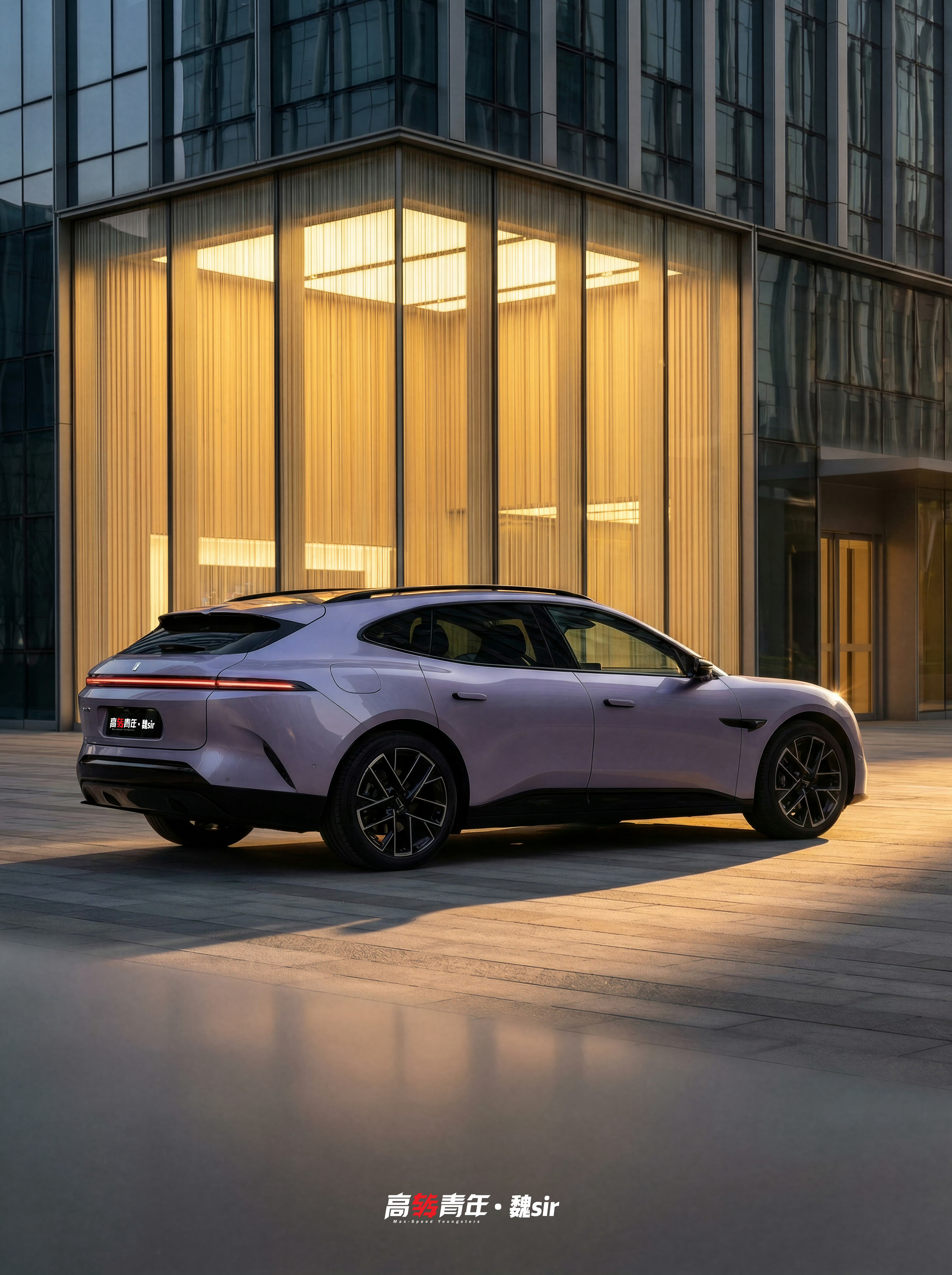 阿维塔06T，今天发了车尾局部看出来了，D柱后窗造型和预测图不一样继续等完整官图