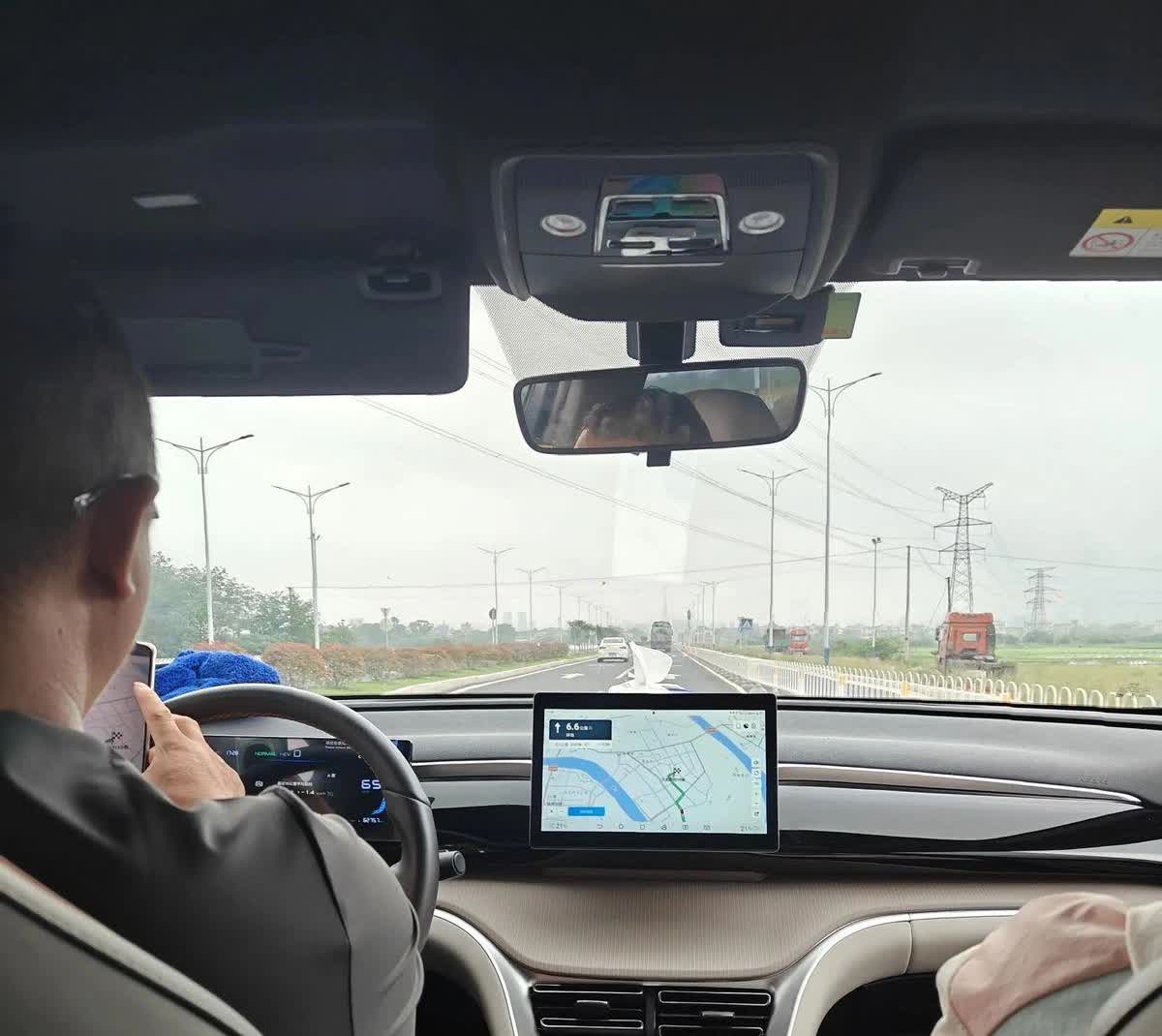 无法理解现在的顺风车下午2点顺风车，我的路程将近300公里，费用100出头，司机