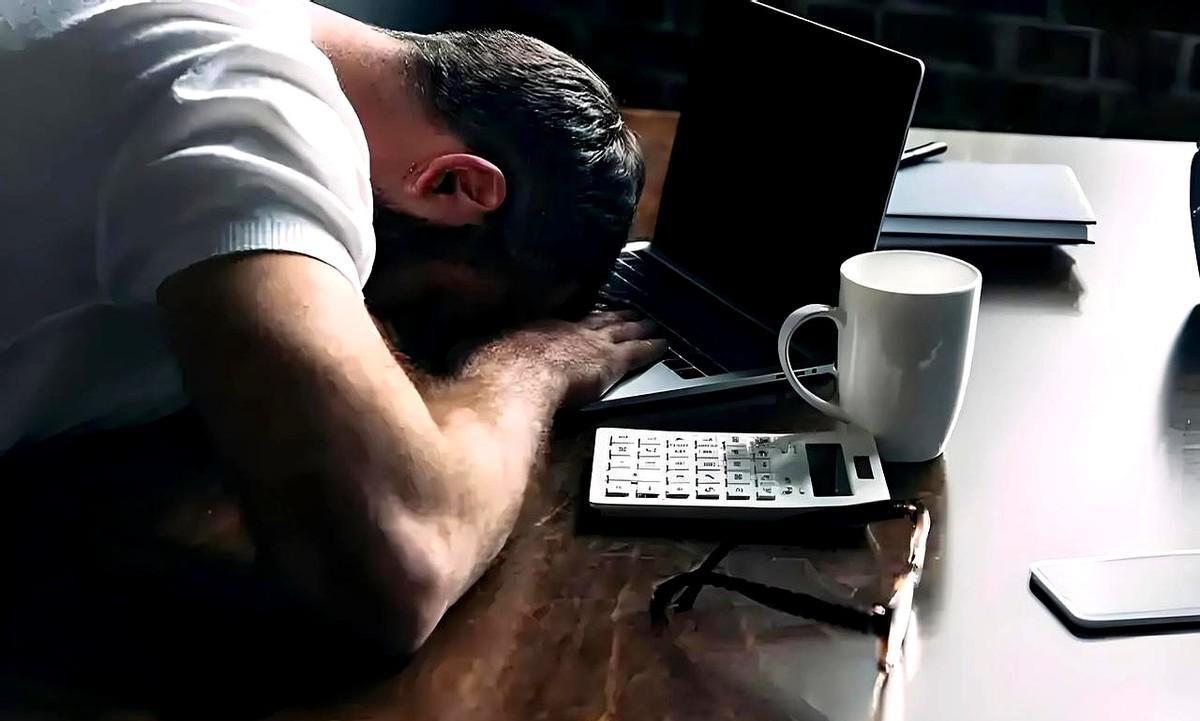 一个单位的领导对待好员工和坏员工的态度有什么不同？有的说领导肯定会对好员工好，