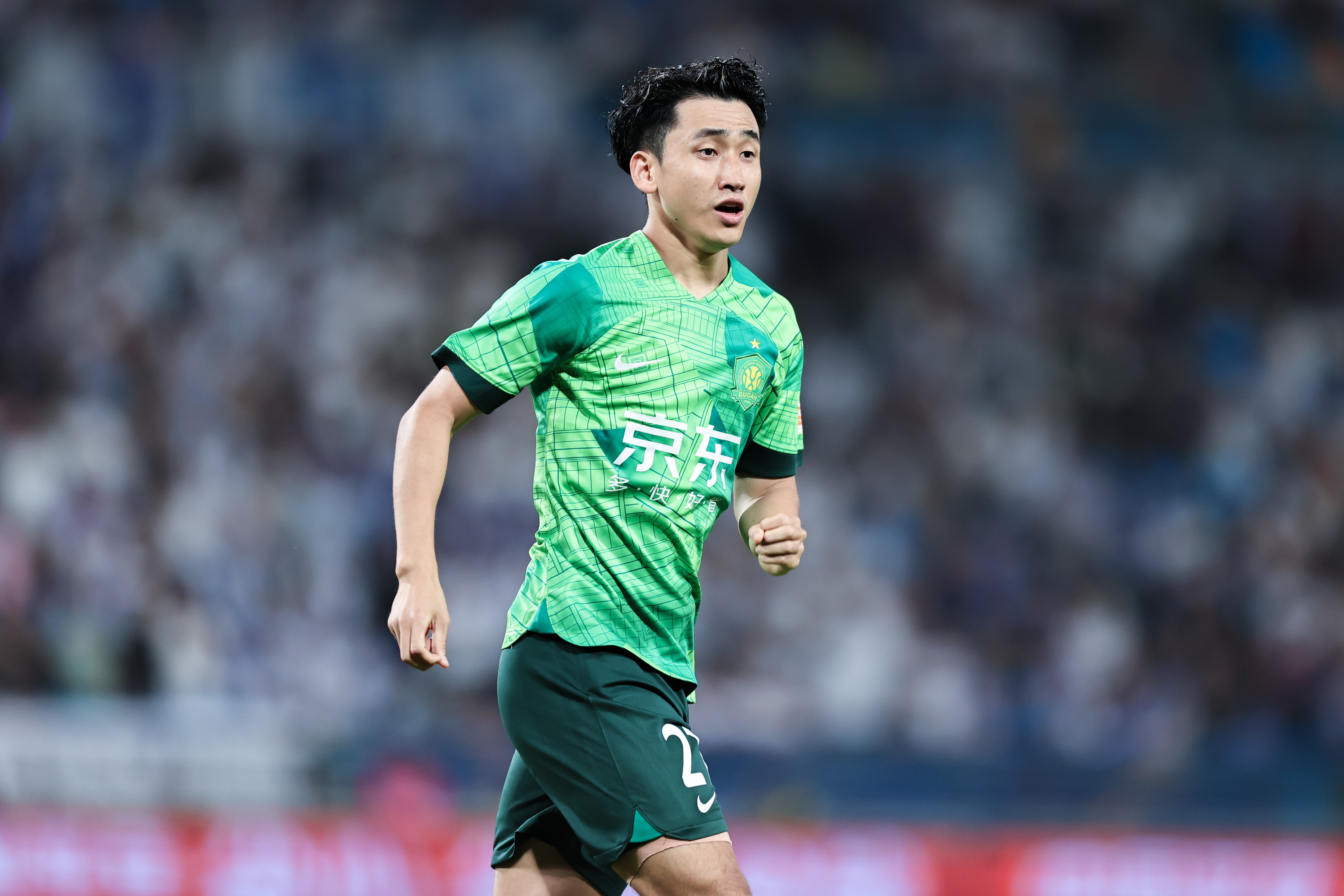 张源: 明天的亚冠是我代表国安的最后一场比赛, 希望用胜利结束