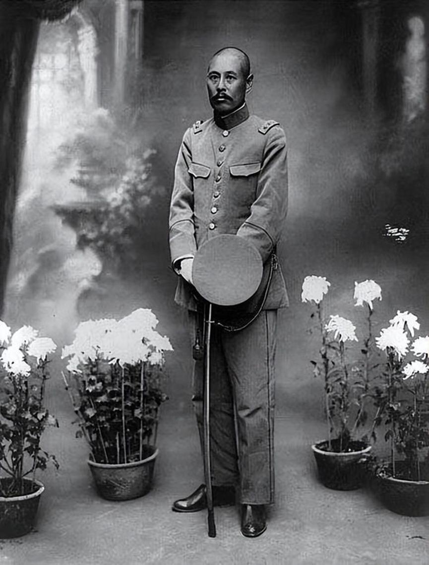 1929年，吴佩孚夫人的丫鬟翠香才十几岁，竟然怀了老爷的孩子，为了避免闹出丑闻，