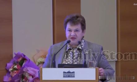 “55%的特别军事行动英雄的假肢是靠从交战国家进口的，这太浪费了。”俄罗斯审计署