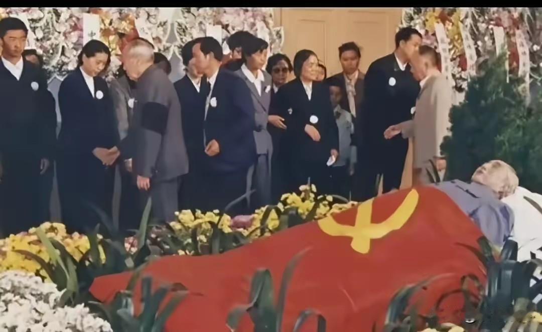 🍁1990年，唯一的北方籍元帅在北京逝世，享年88岁。生前留下三条遗嘱：不