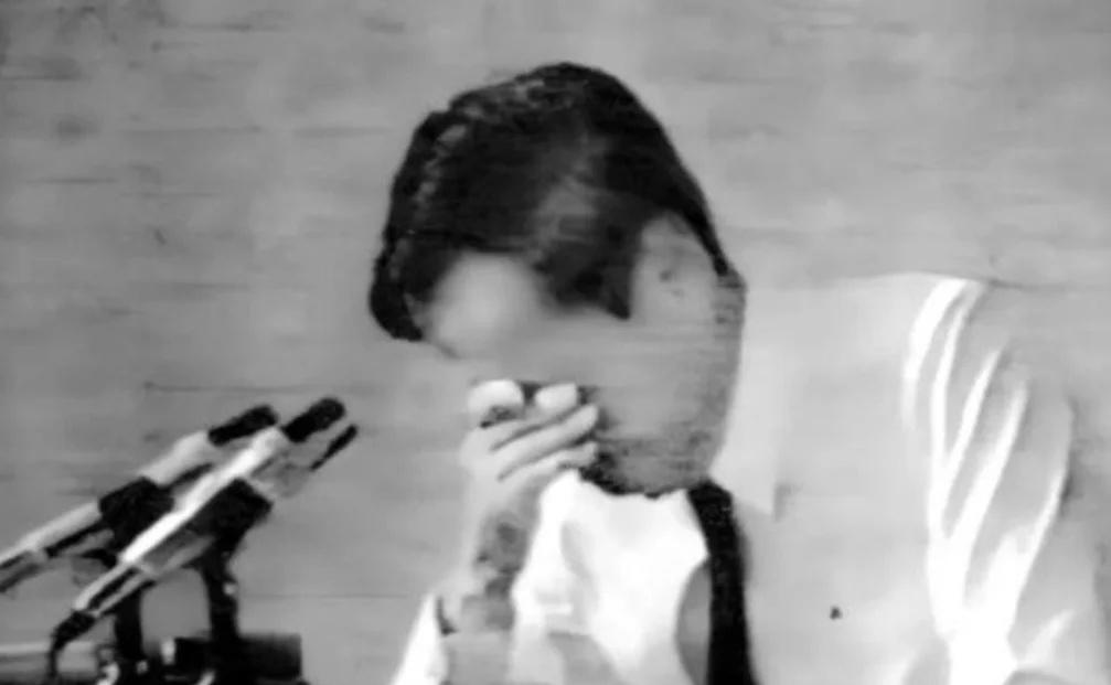 1992年6月9日,70岁的杨振宁在南开大学做了一个学术演讲。体贴的南开大学,顺