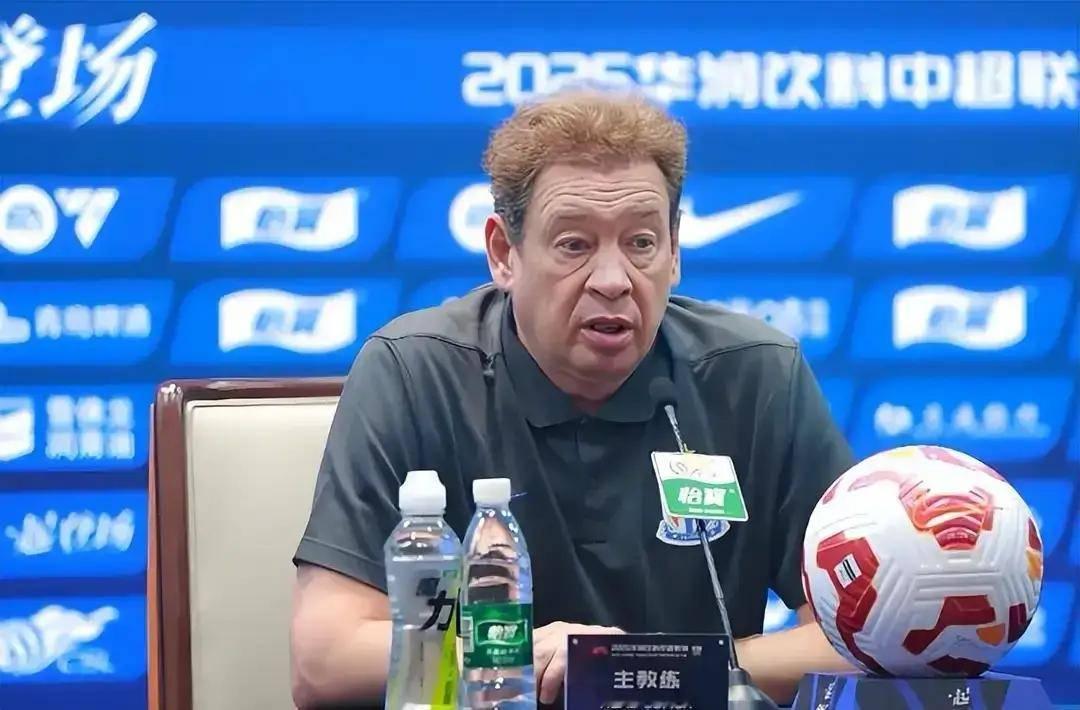 申花已经1-0领先了！太轻松了！昨天海港30分钟不进球！申花不到30分钟已经1-